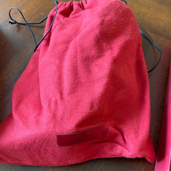 rockstud slingback pump